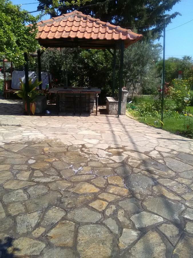 Villa Julia 네아 플라기아 외부 사진