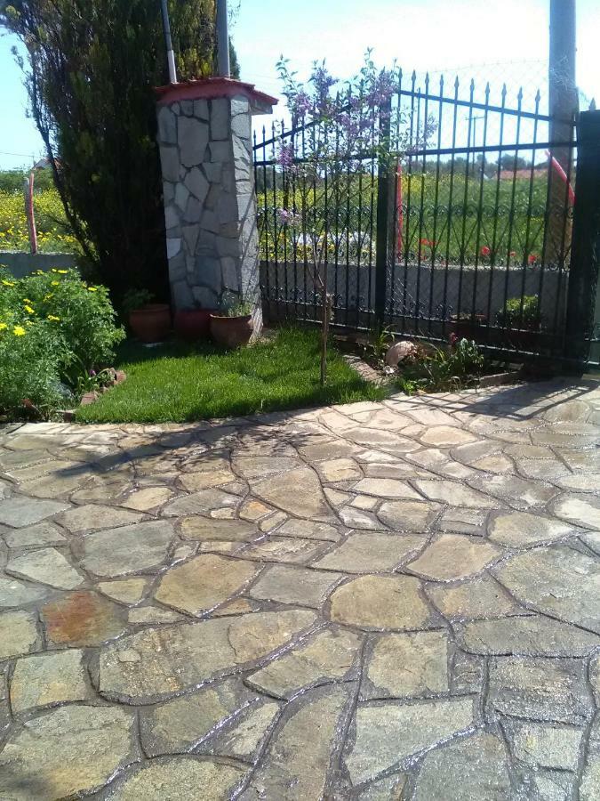 Villa Julia 네아 플라기아 외부 사진